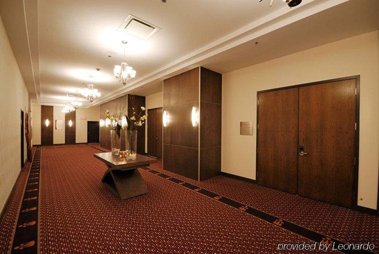 Imperia Hotel Et Suites Terrebonne Zewnętrze zdjęcie
