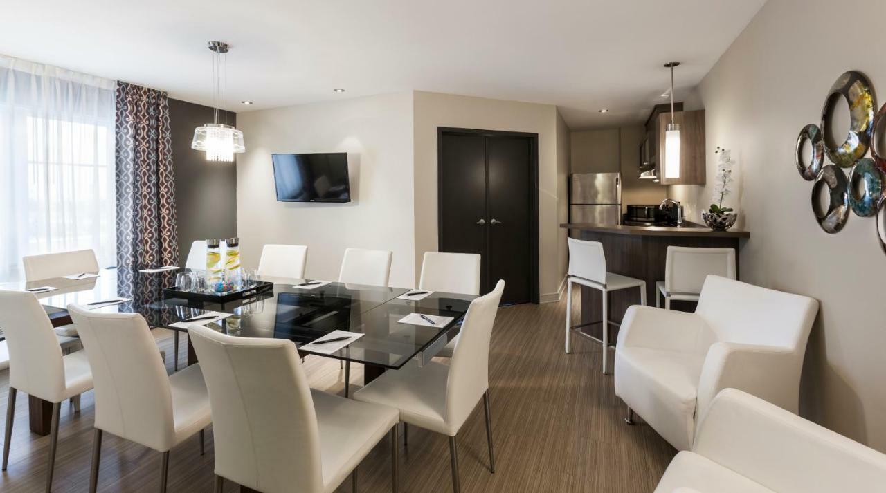 Imperia Hotel Et Suites Terrebonne Zewnętrze zdjęcie