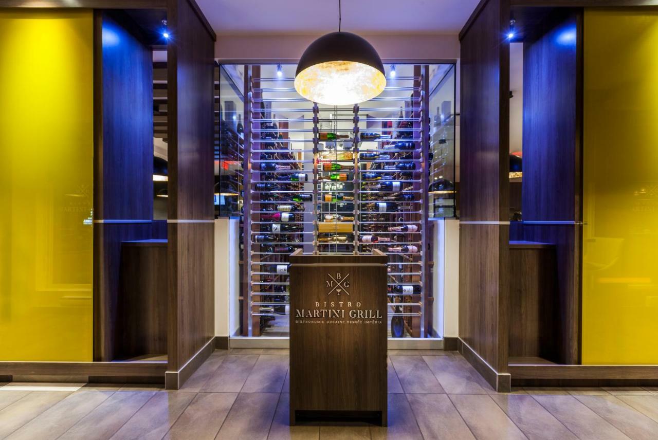 Imperia Hotel Et Suites Terrebonne Zewnętrze zdjęcie